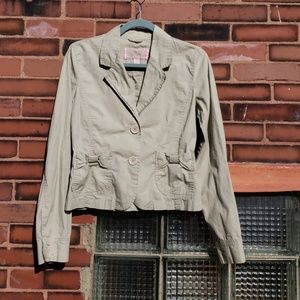 Plugg Jacket - Medium, Light-Weight